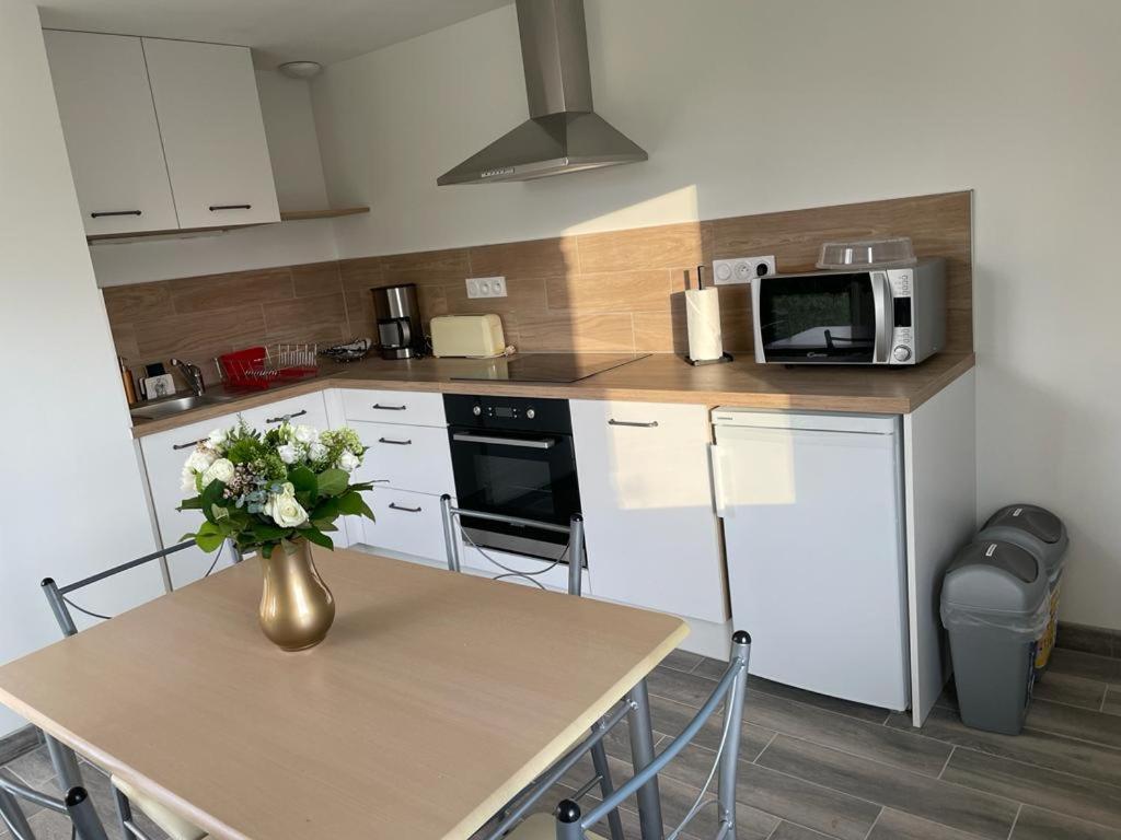 Appartement Rdc Granville Buitenkant foto
