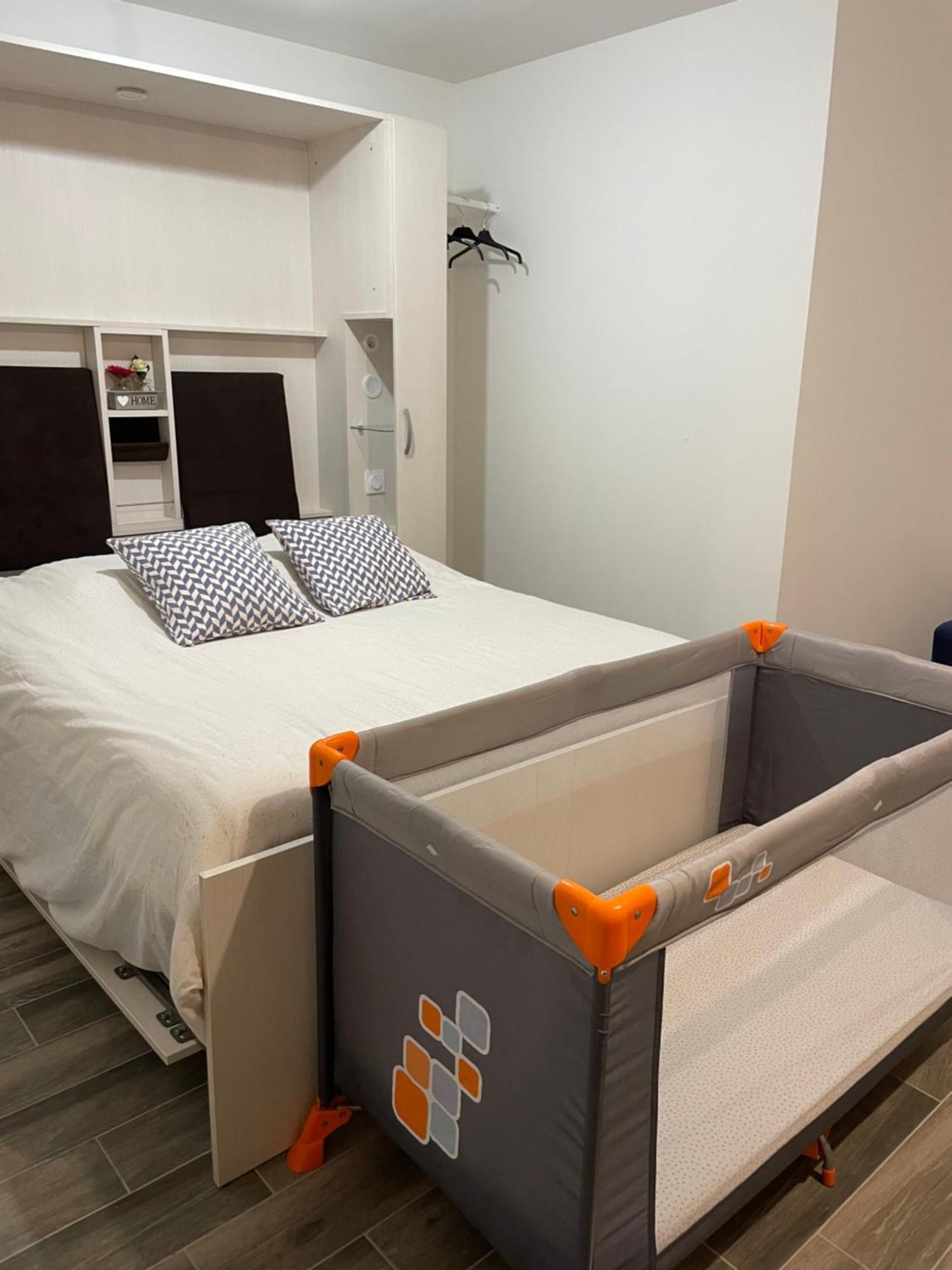 Appartement Rdc Granville Buitenkant foto