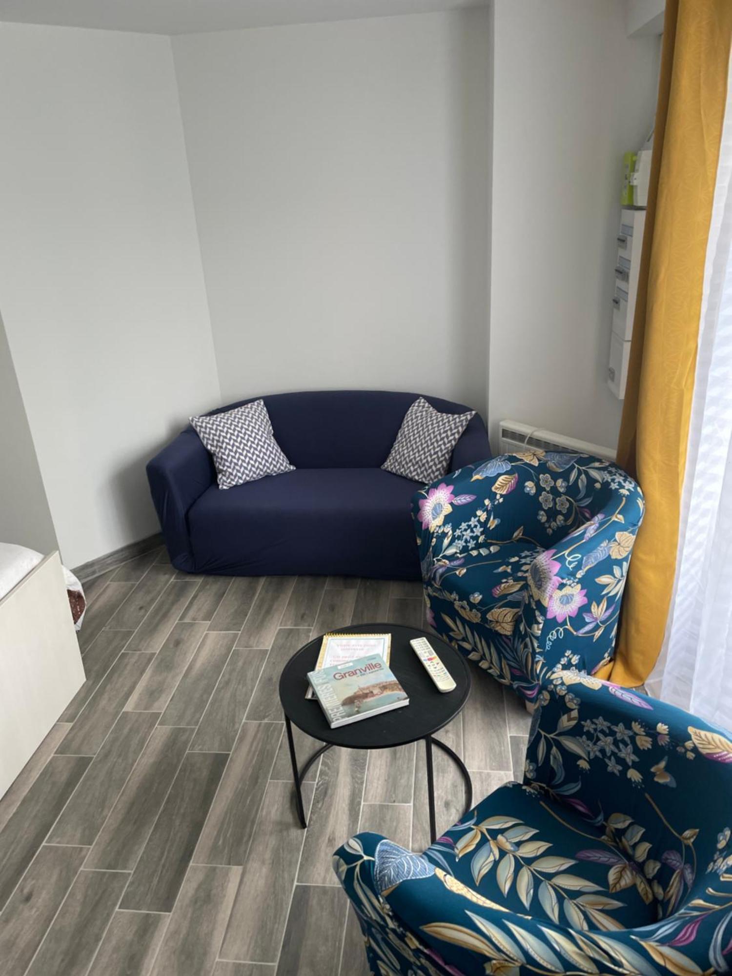 Appartement Rdc Granville Buitenkant foto
